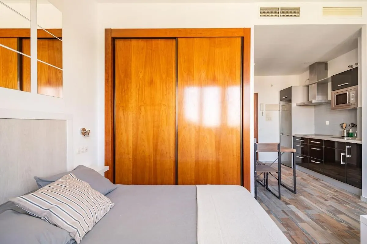 Apartamento Loft Con Parking Gratis Frente Palacio Congresos Sevilha